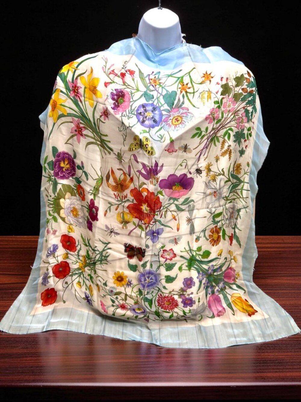 Beautiful Gucci V. ACCORNERO Floral Silk Chiffon Scarf Light Blue Green Pink (20